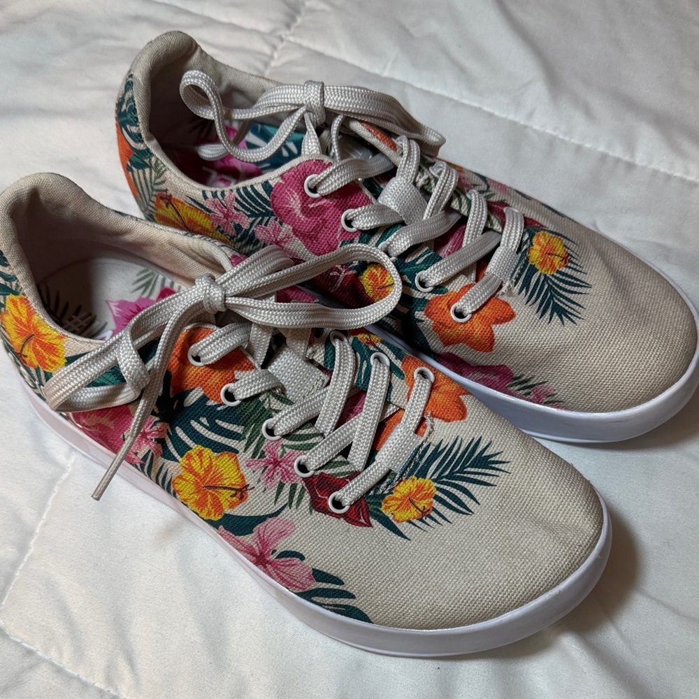 NOBULL Floral Tropical Vacation  Canvas Sneakers - Multicolor Unisex M5/ W- 6.5